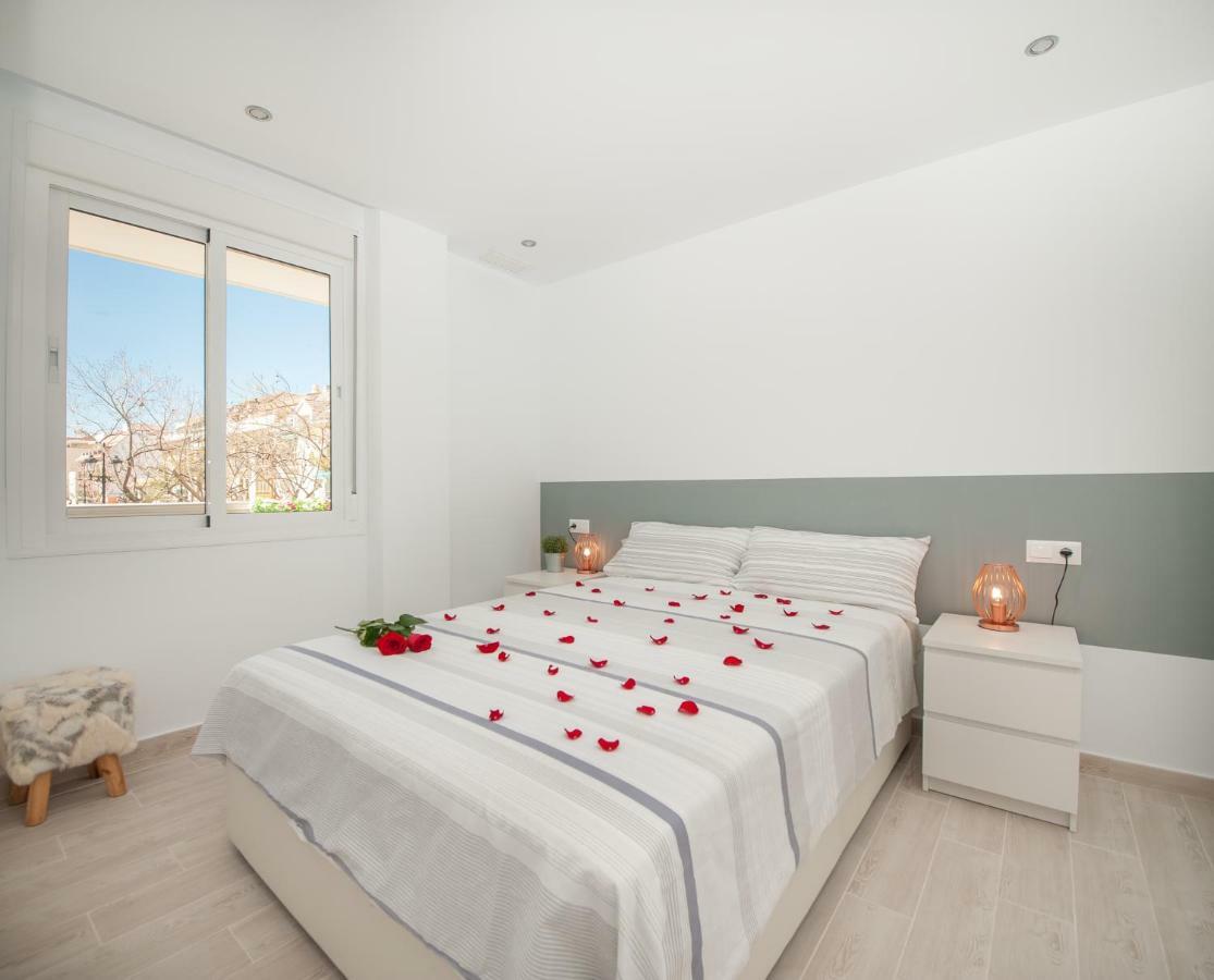 Nadine'S Place Fuengirola Buitenkant foto